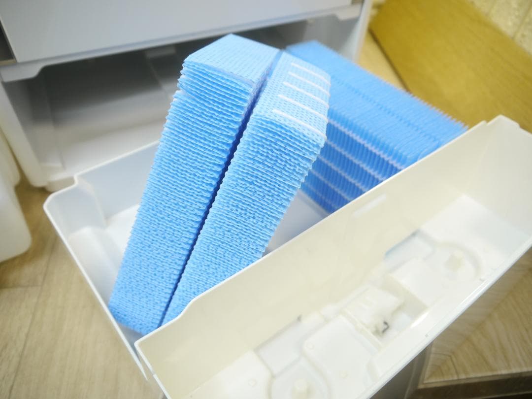 送料無料◆フィルター新品同様❤ダイニチ 加湿器 HD-2400F ハイブリッド