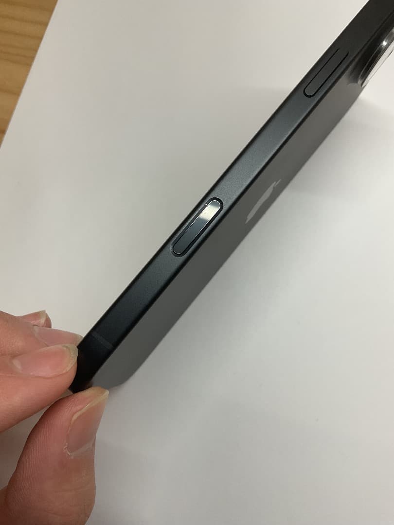 [説明欄必読] iPhone16 Plus 128GBブラック