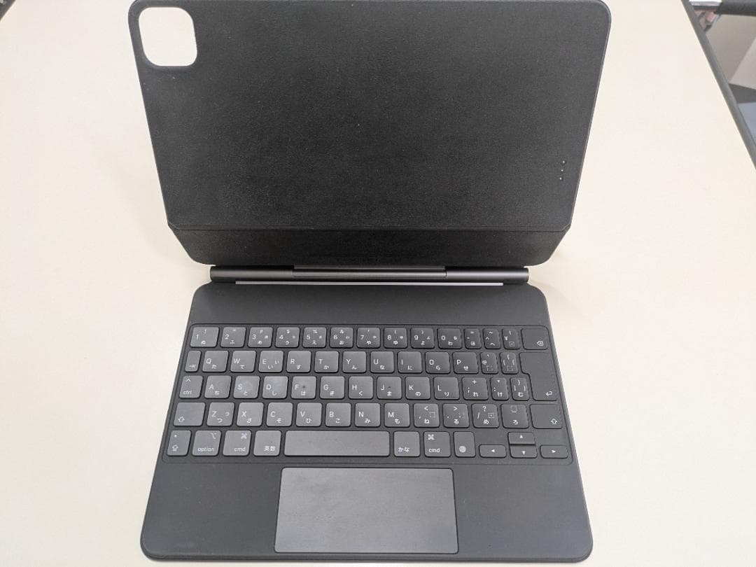 iPad Pro11インチ128GB（第2世代）+Magic Keyboard