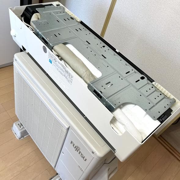 6畳用　富士通　AS-J22D-W　2014年製　美品　エアコン　禁煙　神奈川発