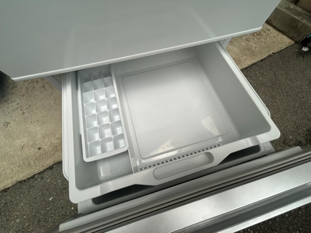 全国送料無料 ハイセンス 3ドア冷凍冷蔵庫 HR-D2801W 2019年製