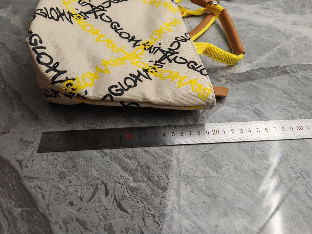 Vivienne Westwood ロゴキャンバスバッグ　ショルダーバッグ