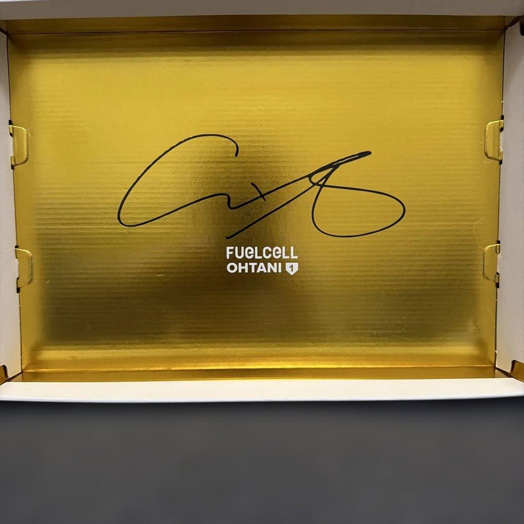 ニューバランス　シューズ　大谷翔平モデル