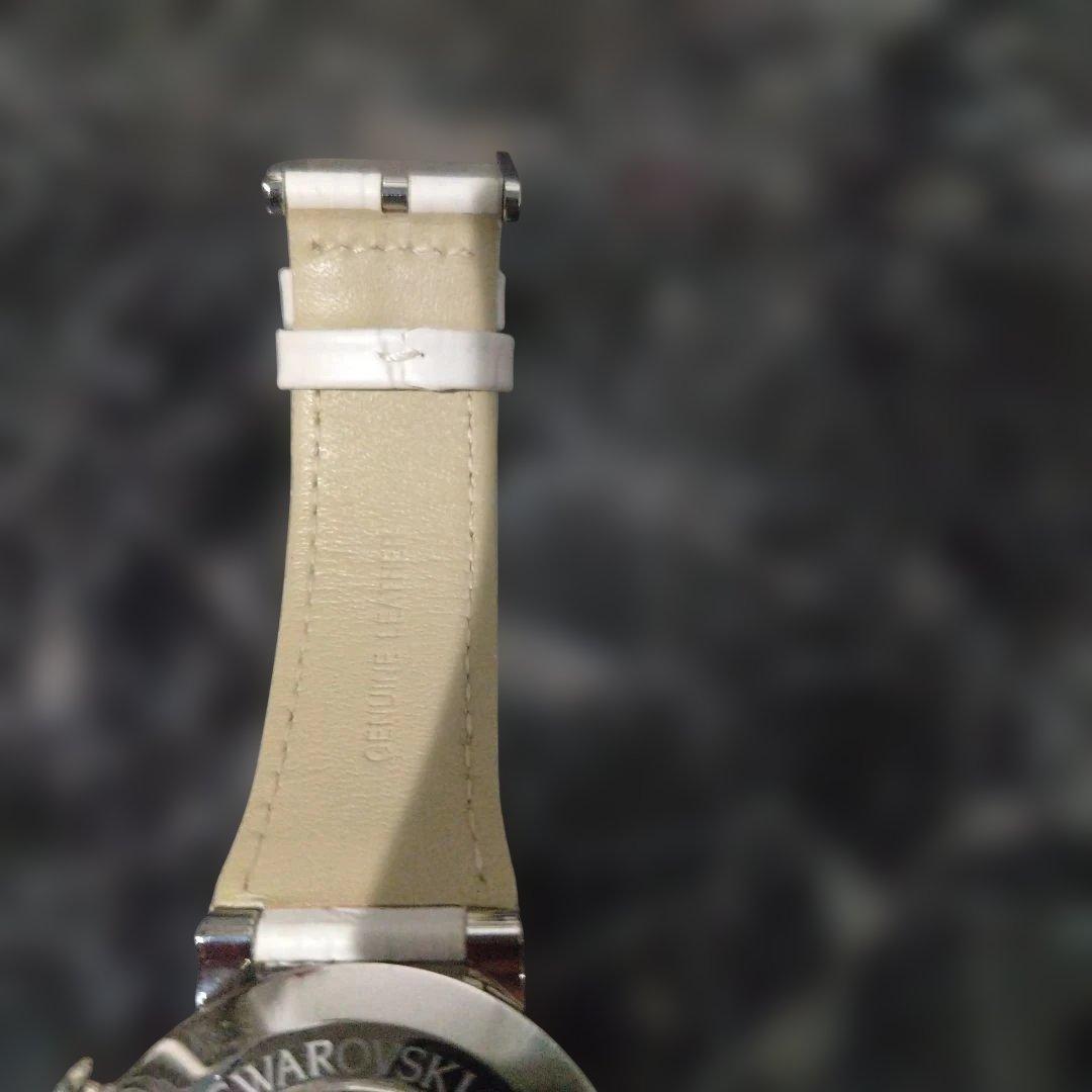 Swarovski ホワイトレザー腕時計
