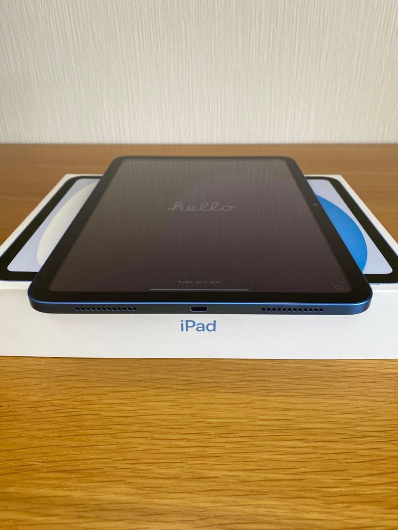 【美品】iPad 第10世代　充電67回　iPad本体　付属品完備