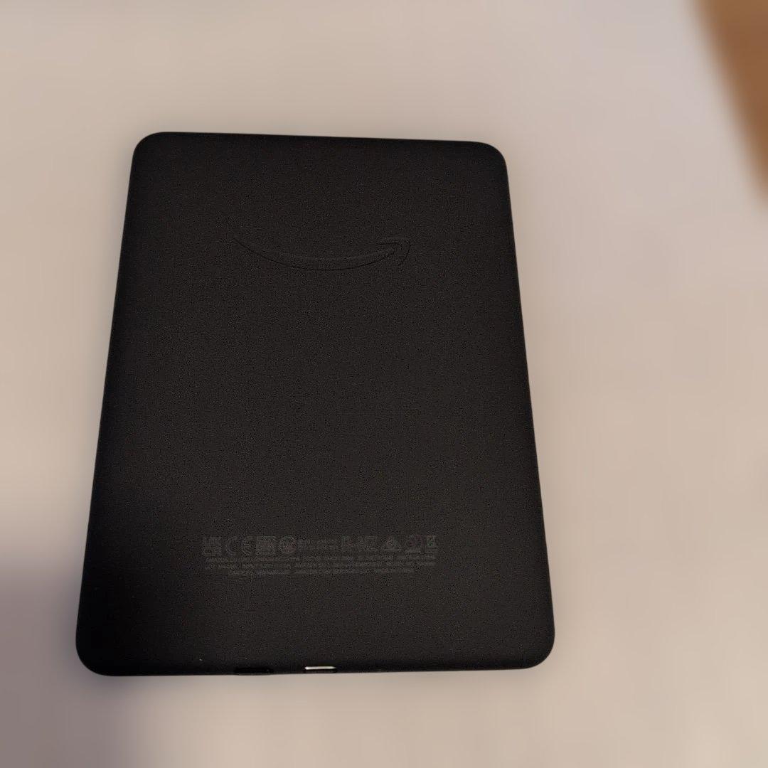 Kindle Paperwhite 16GB 7インチ 広告なし 2024