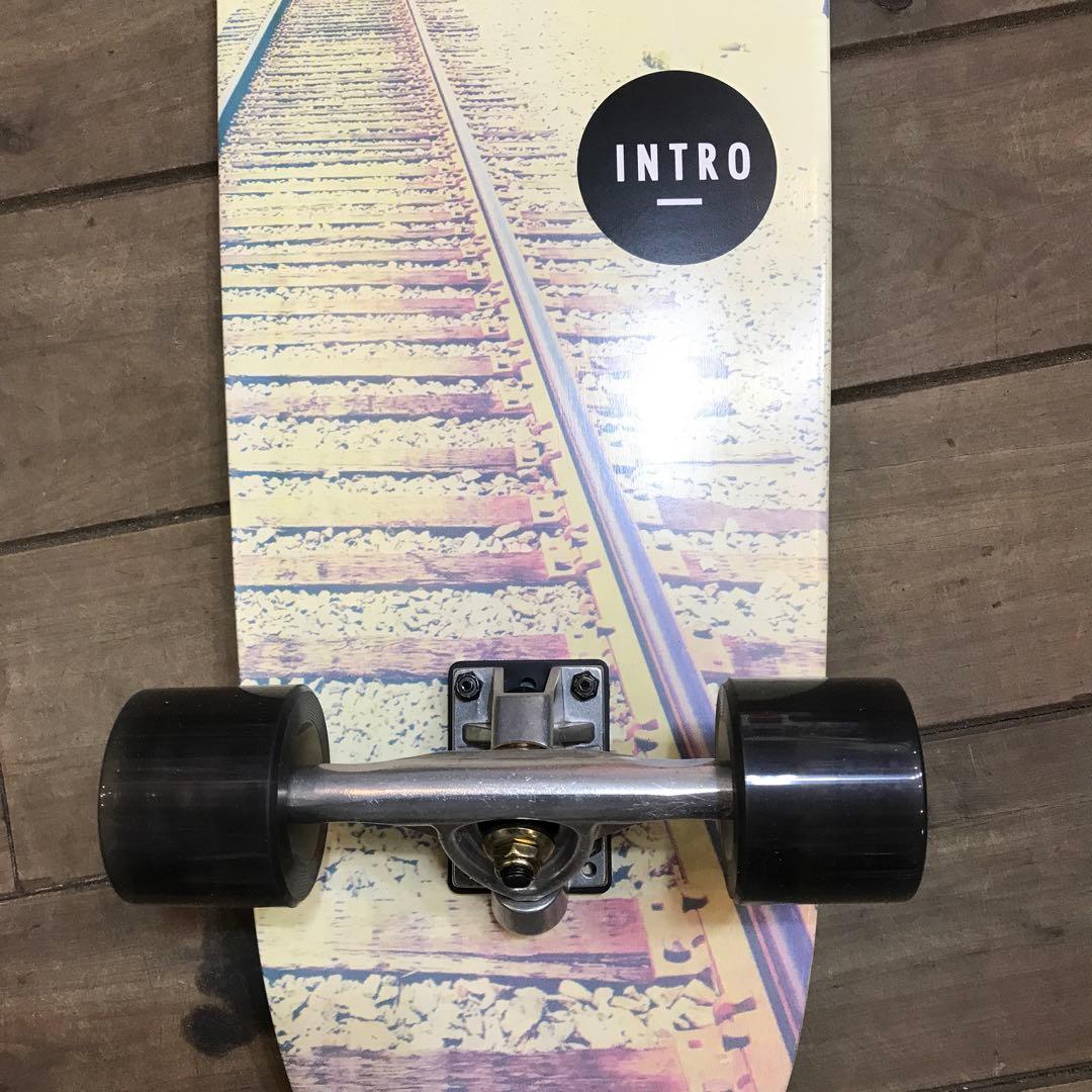 INTRO サーフスケート￼スケートボード コンプリート