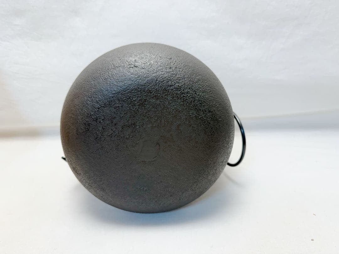 未使用 茶道具 釜師 大國藤兵衛造 銀摘み 蔦地紋 棗釜 鉄釜 共箱