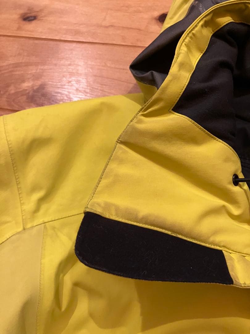 Arc'teryx Modon Jacket GORE-TEX Pro 中綿入り