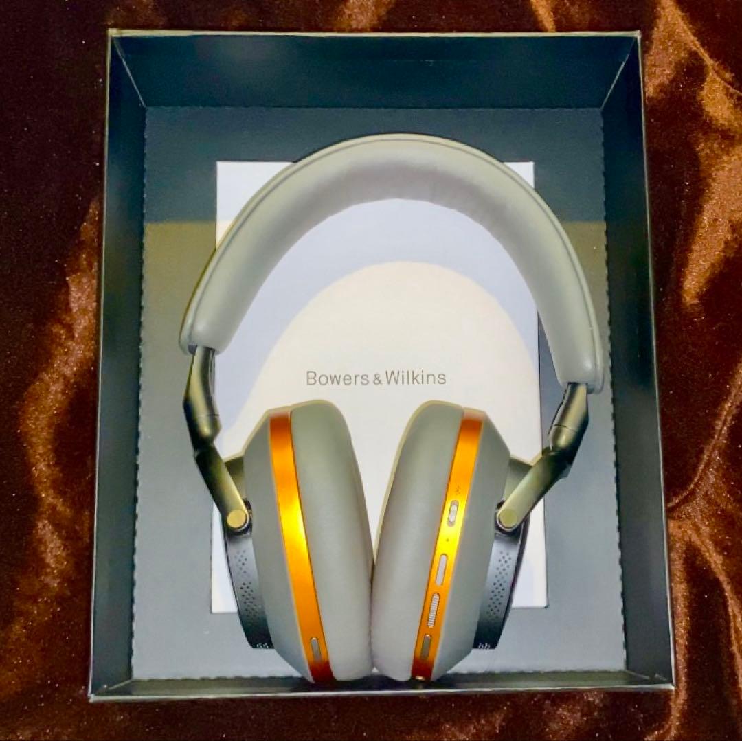 ヘッドホン Bowers & Wilkins Px8 McLaren Edition