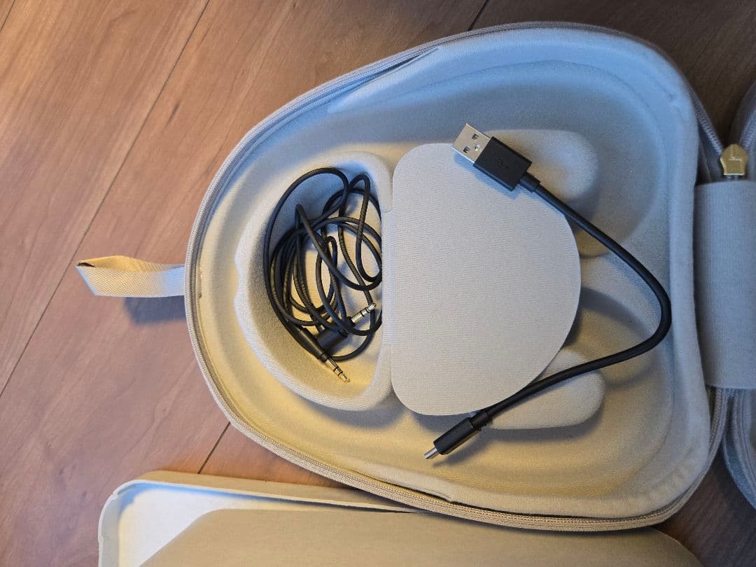 ソニー ワイヤレスノイズキャンセリングステレオヘッドホン WH-1000XM5