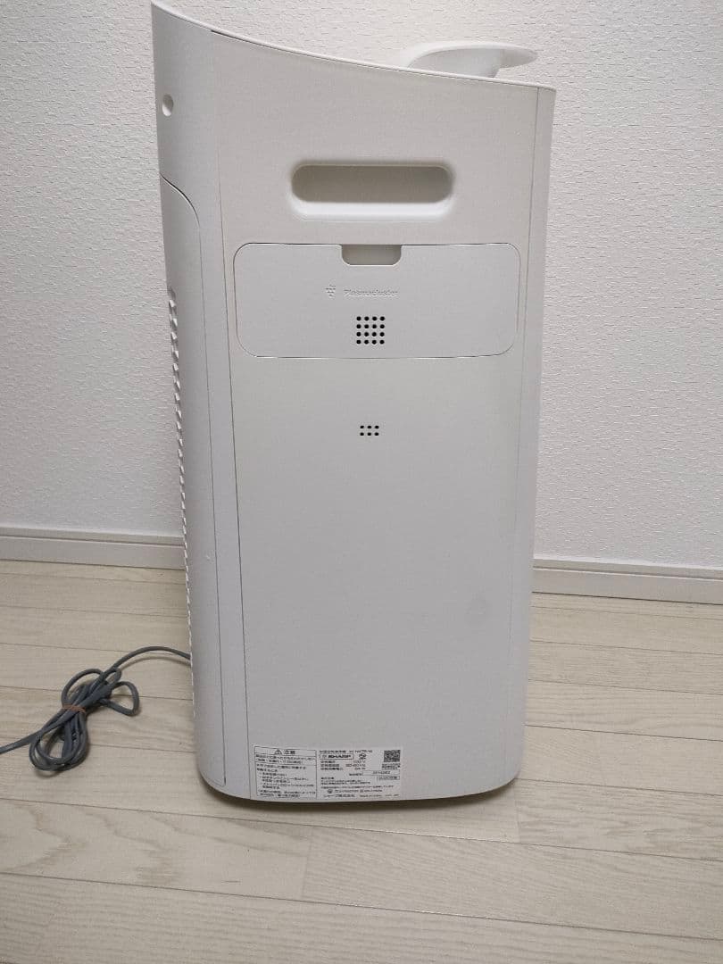 シャープ　加湿空気清浄機　KI-NX75-W 2020年製