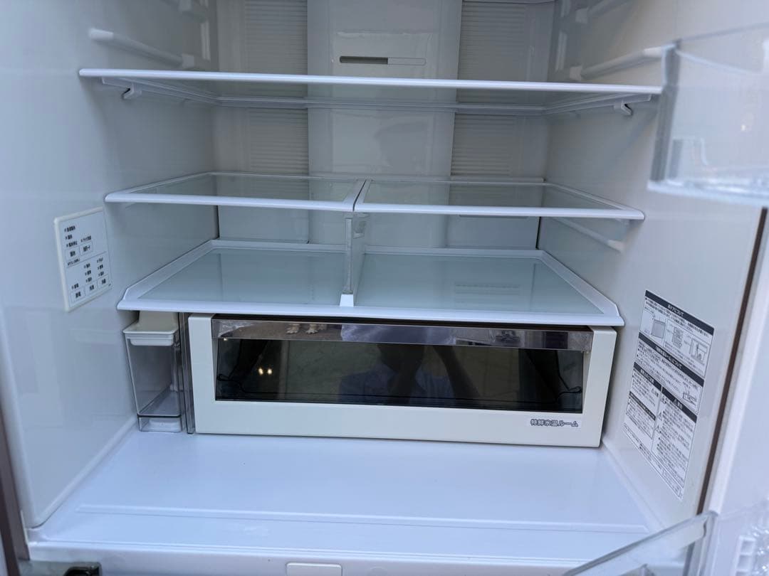 日立2022年製 602L R-HW60R(XN) 冷蔵庫 6ドア