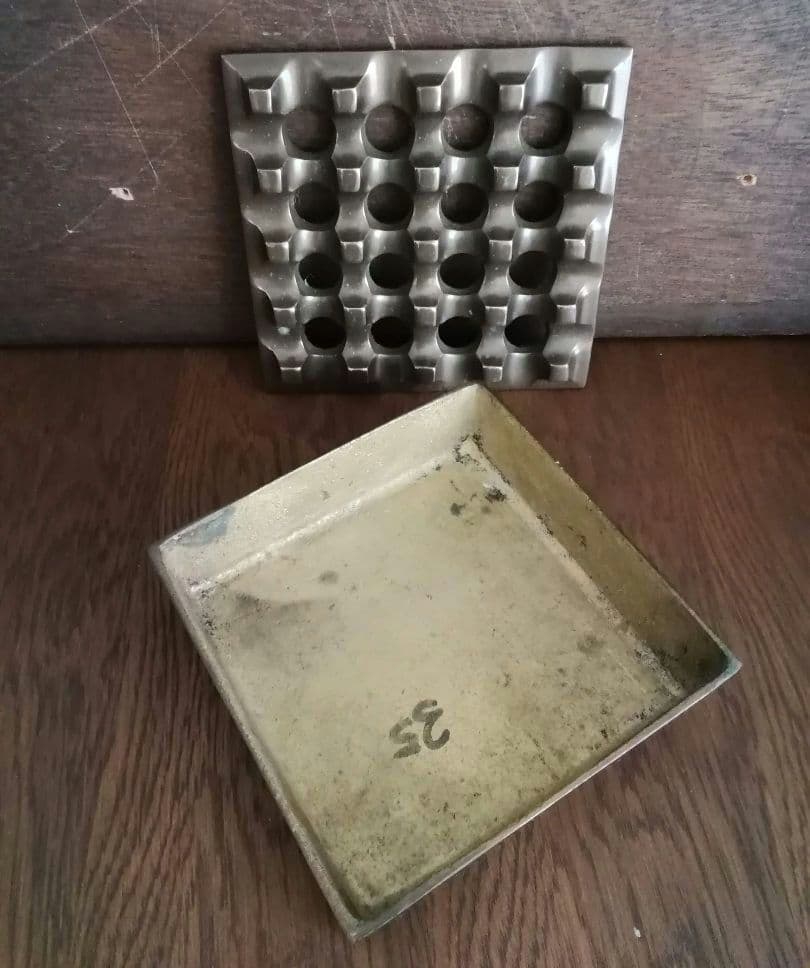 逸品　真鍮　灰皿　ミッドセンチュリー　オブジェ　スウェーデン　インダストリアル