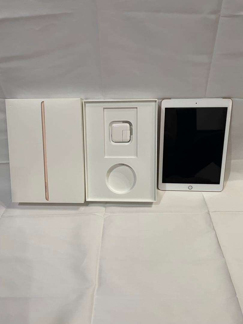 美品‼️ iPad 第6世代 128GB Wi-Fi＋Cellular ゴールド