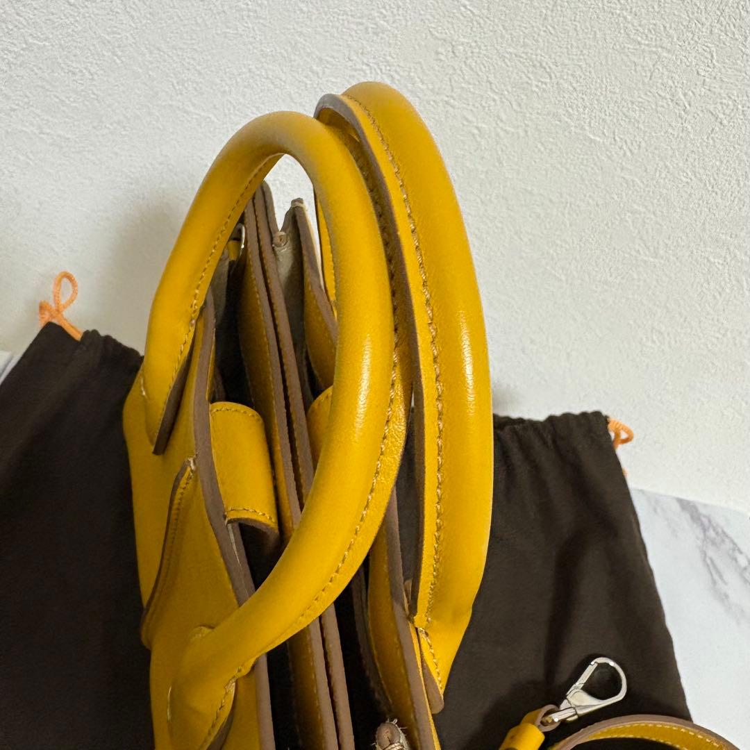 未使用級 TOD'S(トッズ)　ホーリーミニ ハンド　　バッグ ショルダー付き