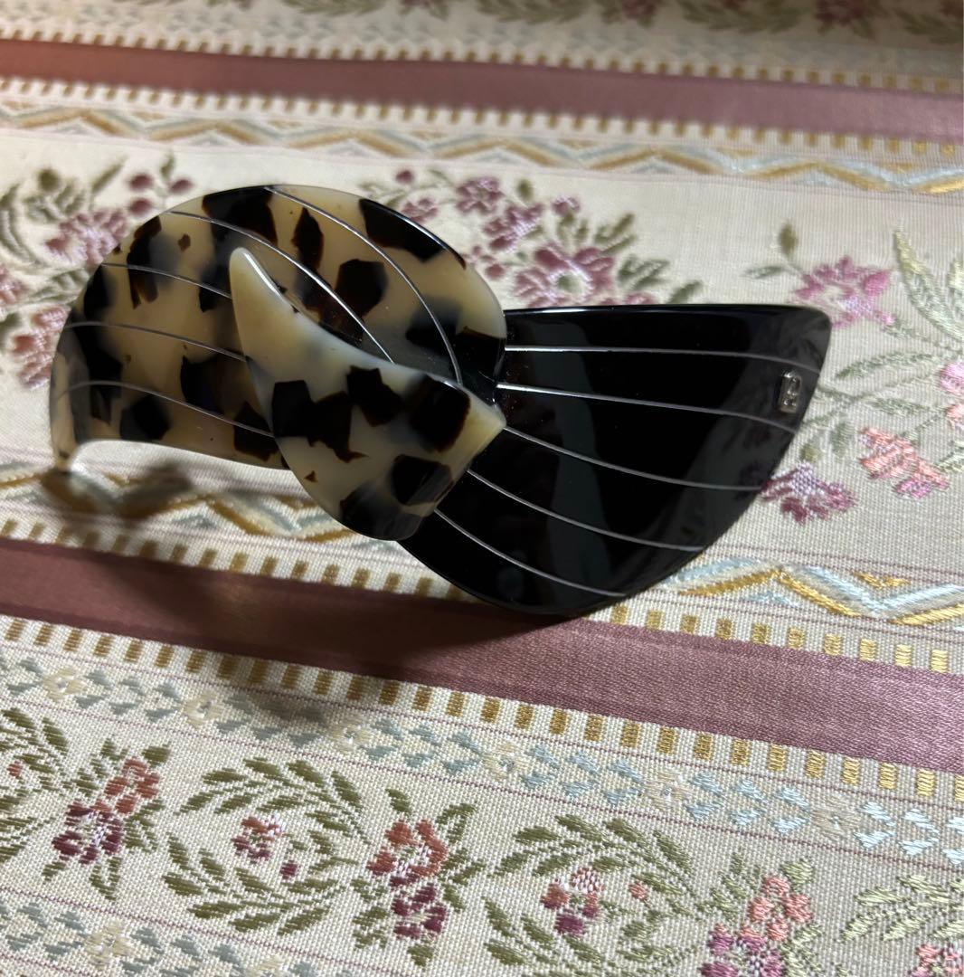 ★ALEXANDRA DE PARISアレクサンドルドゥパリ　バレッタ★