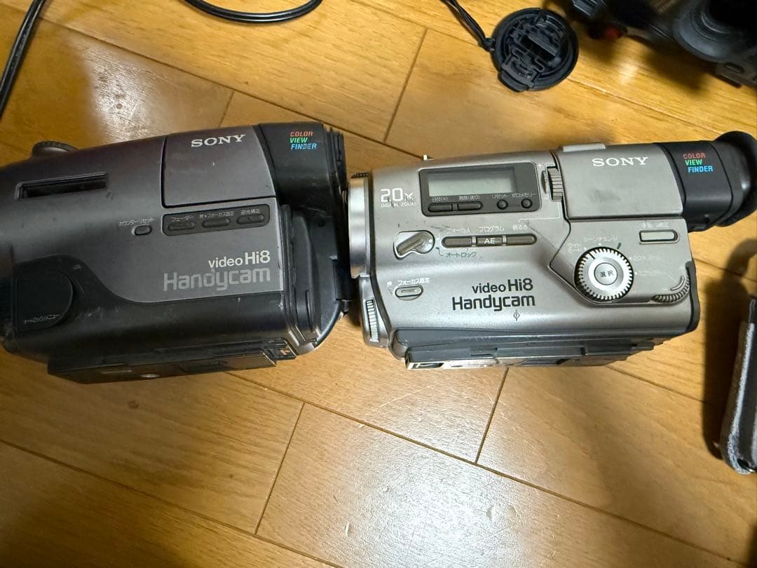 SONY-Victor Everio HDDビデオカメラ 赤 13台ジャンク品