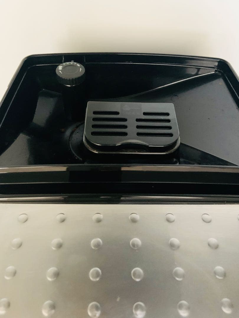 デロンギ　MAGNIFICA S エスプレッソマシン　ミルクフロッサー