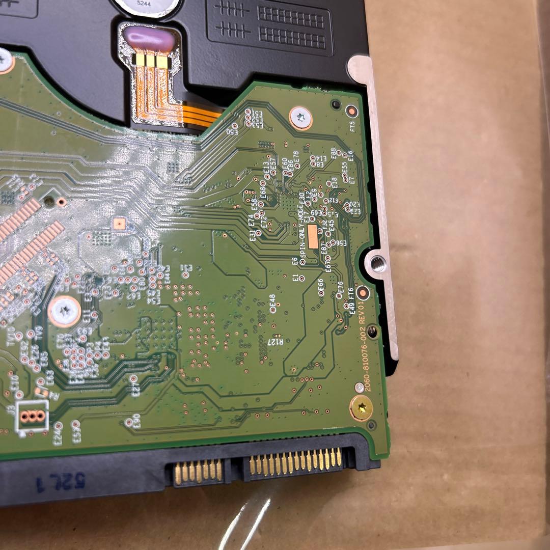 12TB WD Red Plus 内蔵 HDD WD120EFGX