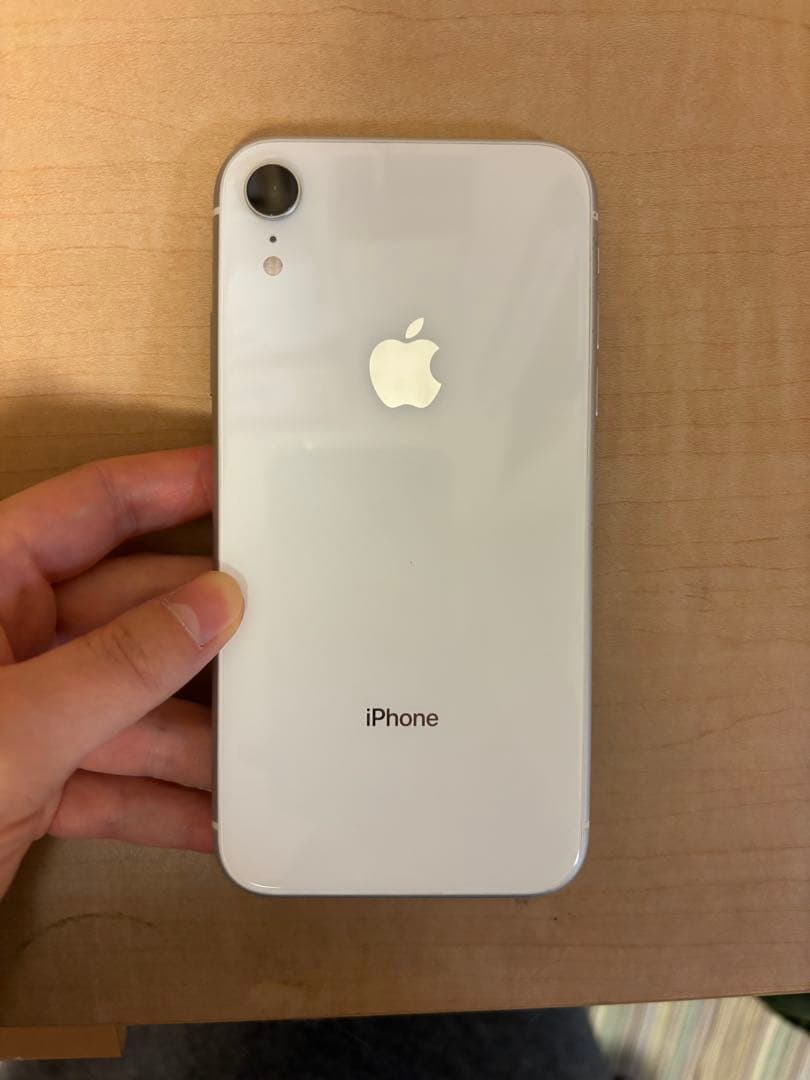 iPhoneXR ホワイト 64GB