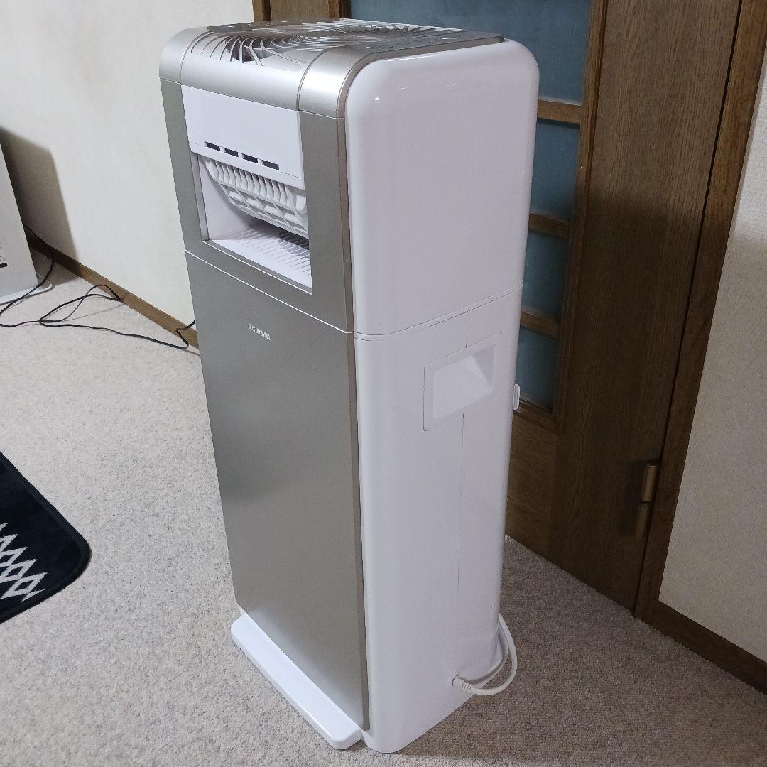 除湿器　10畳～20畳用