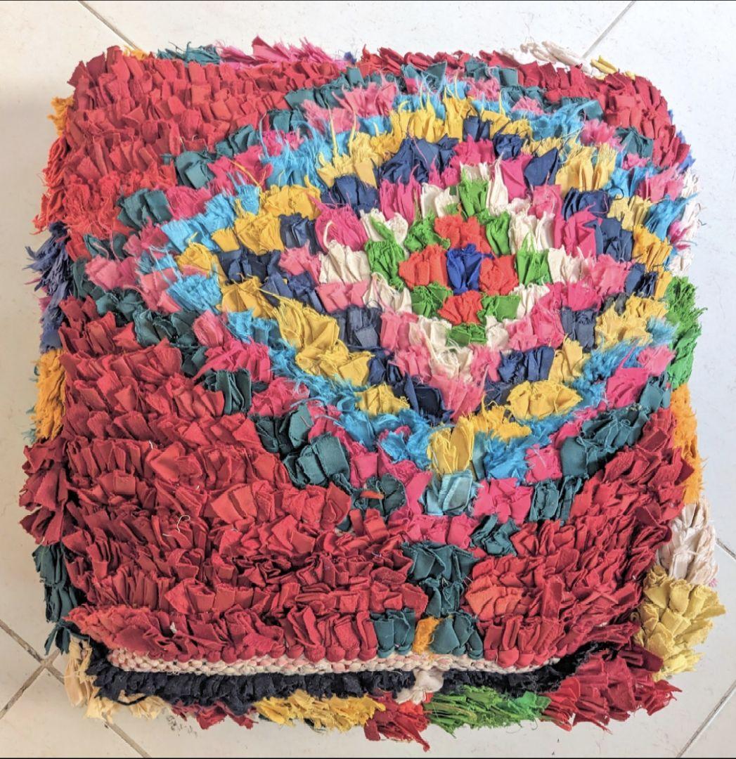 【本日限定値下】猫のプフ-ボシャルウィットプフ-No.8