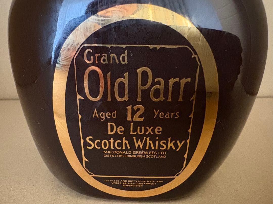 サントリーグランドオールドパー１２年陶器　箱入り