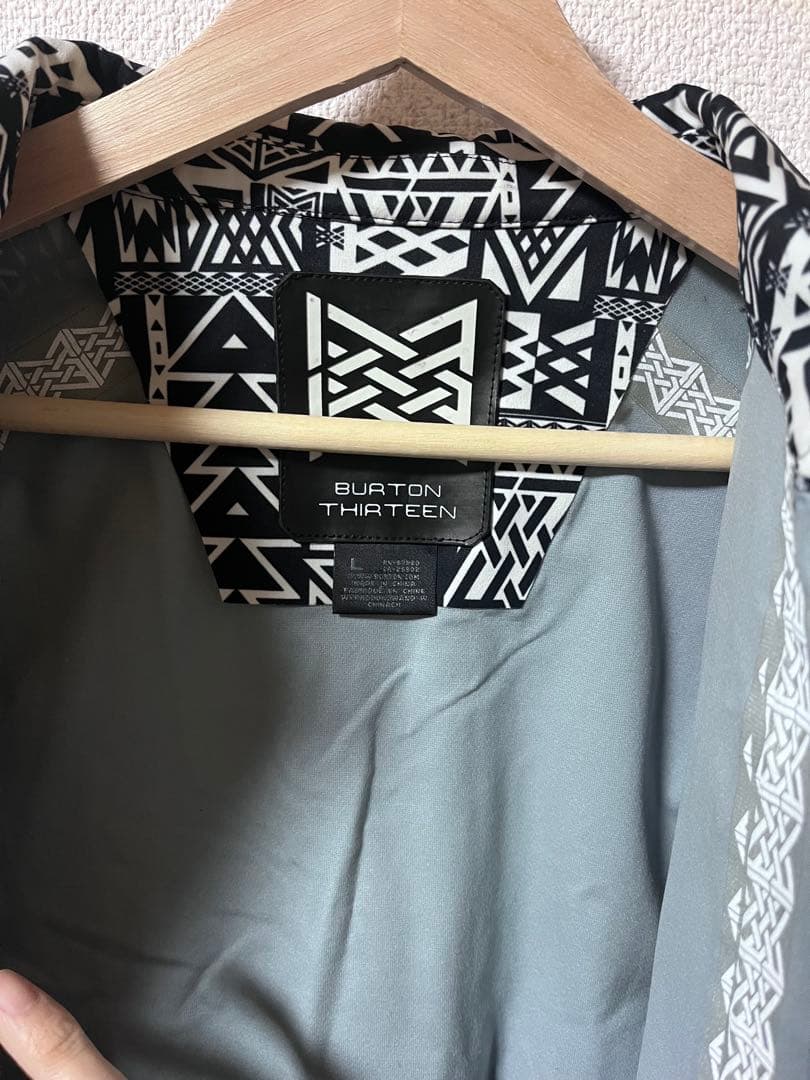 BURTON サーティーン　ジャケット　L