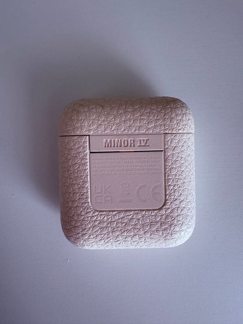 値下げ Marshall MINOR IV ワイヤレスイヤホン クリーム 箱付