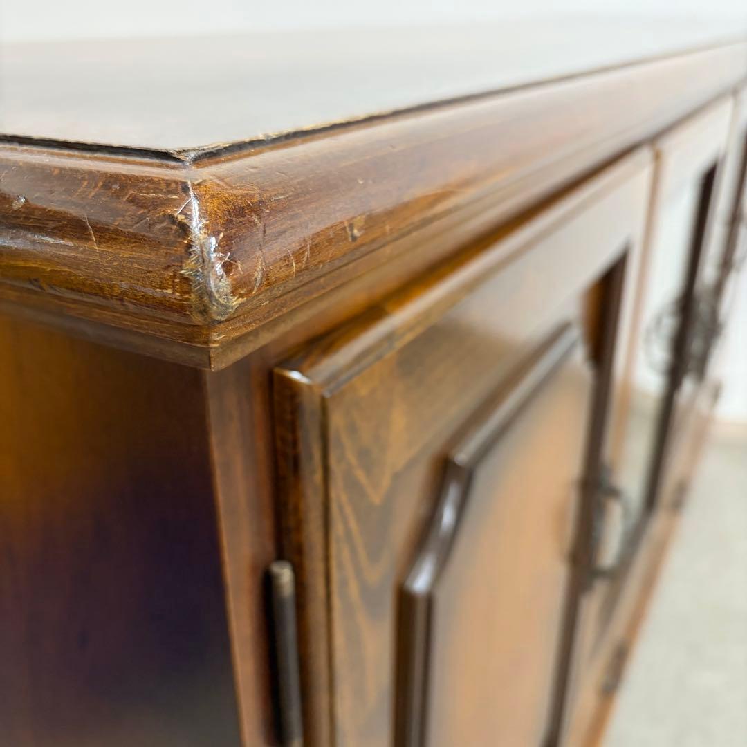 【カリモク】\"コロニアル\" サイドボード