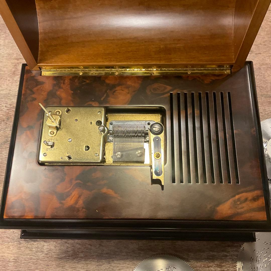 美品！REUGE リュージュ ディスク交換式 ドーム型 オルゴール 動作確認済