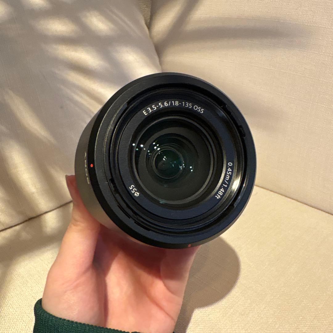 sony α6600標準レンズ付き ＋高倍率ズームレンズ＆予備バッテリー等