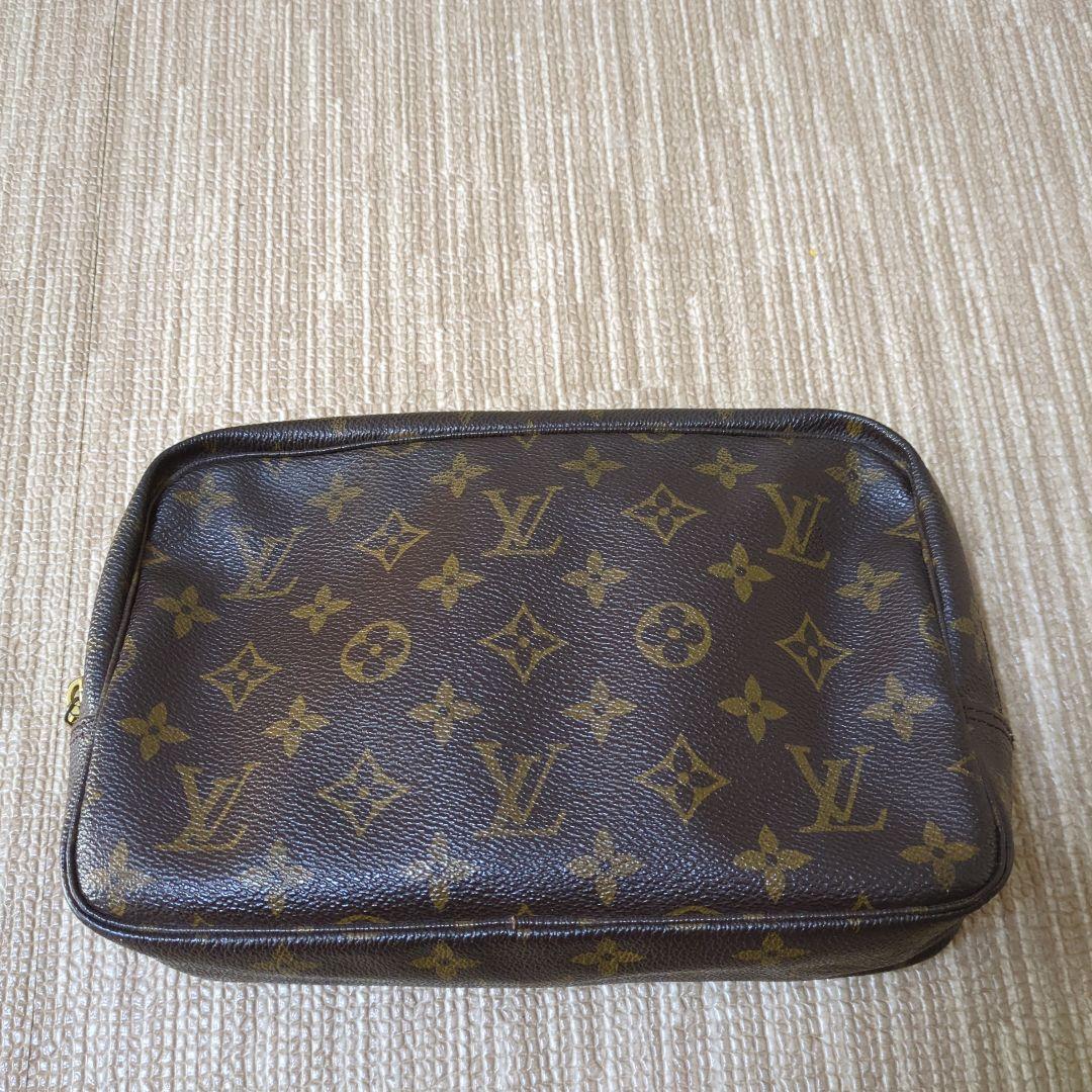 ルィヴィトンモノグラムバック