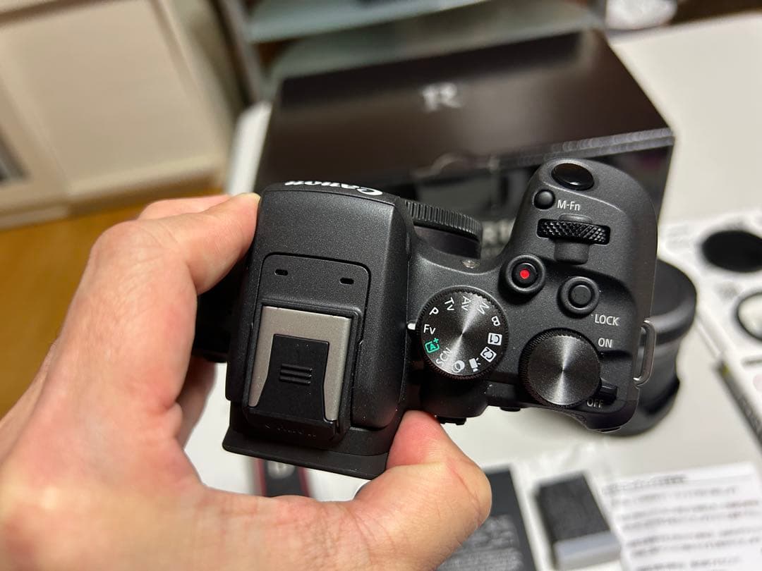 Canon EOS R10 ミラーレスカメラ RF18-150