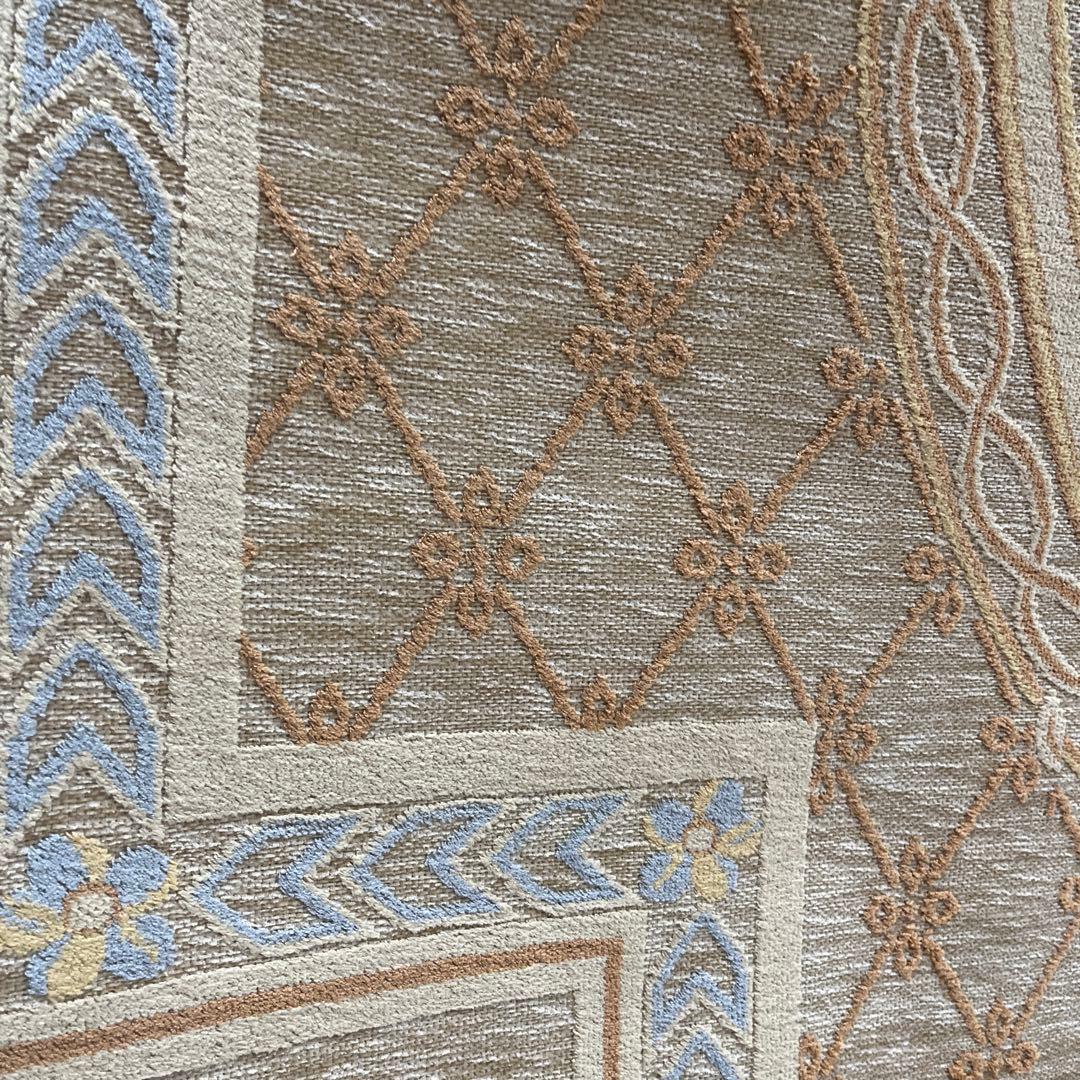 新品　ベルギー製　195×250cm