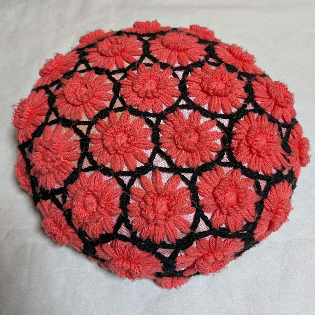 【レトロ】カラフルな花模様の刺繍クッション装飾品　3点セット