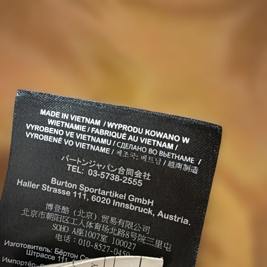 【最終値下大人気美品】BURTON 中綿フーディジャケット ボーダー柄Lサイズ