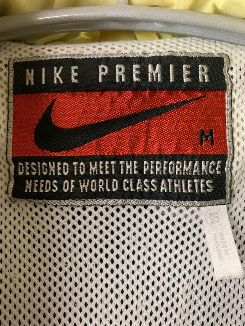 90s NIKE ヴィンテージ　ボルシアドルトムント　ナイロン　ジャケット