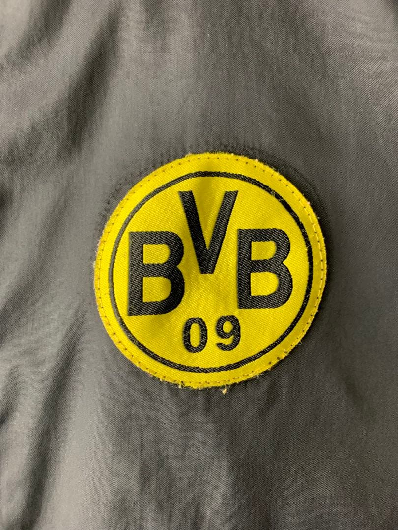 90s NIKE ヴィンテージ　ボルシアドルトムント　ナイロン　ジャケット