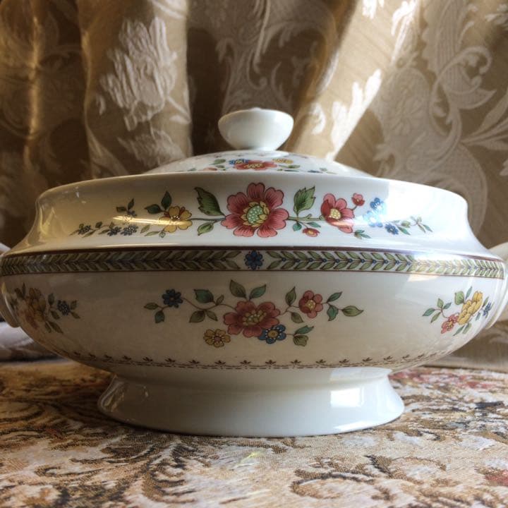 英国製   【covered vegetable】