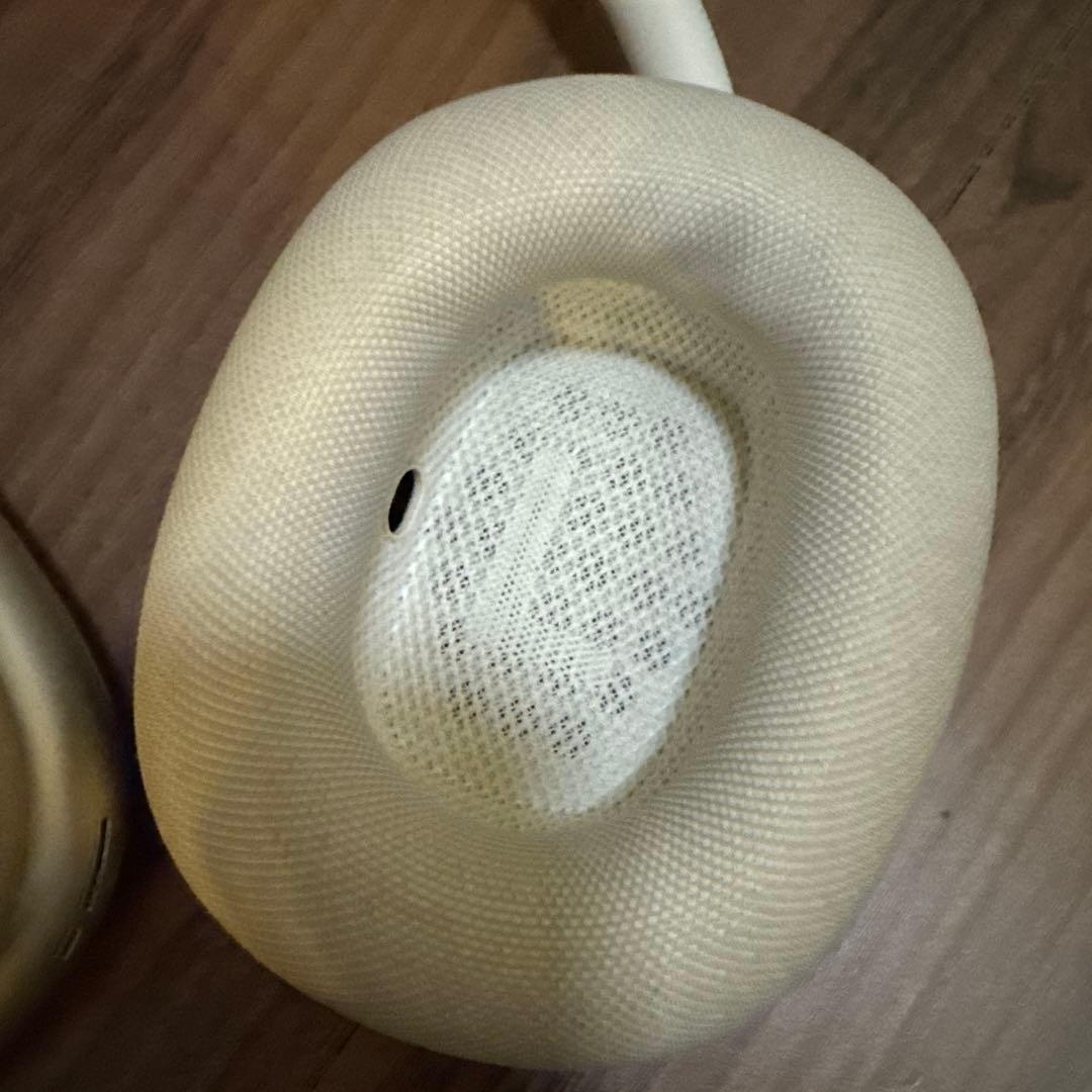 AirPods Max USB-C スターライト Apple MWW53ZA/A