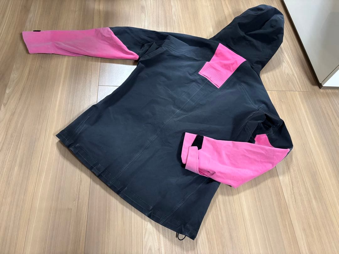 ★22年モデル★お洒落　非売品　選手用　デサントメイト　スキーウエア 上下　デモ