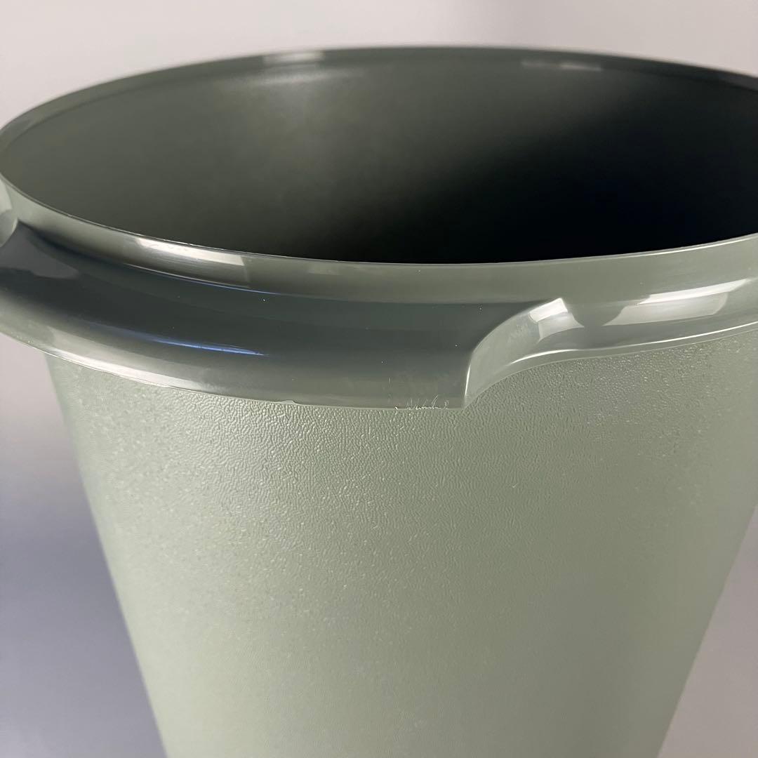 タッパーウェア マキシクイーンデコレーター(11000ml) 本体のみ２点セット