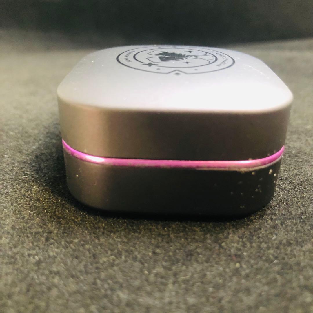 不破湊 AVIOT コラボ　ワイヤレスイヤホン