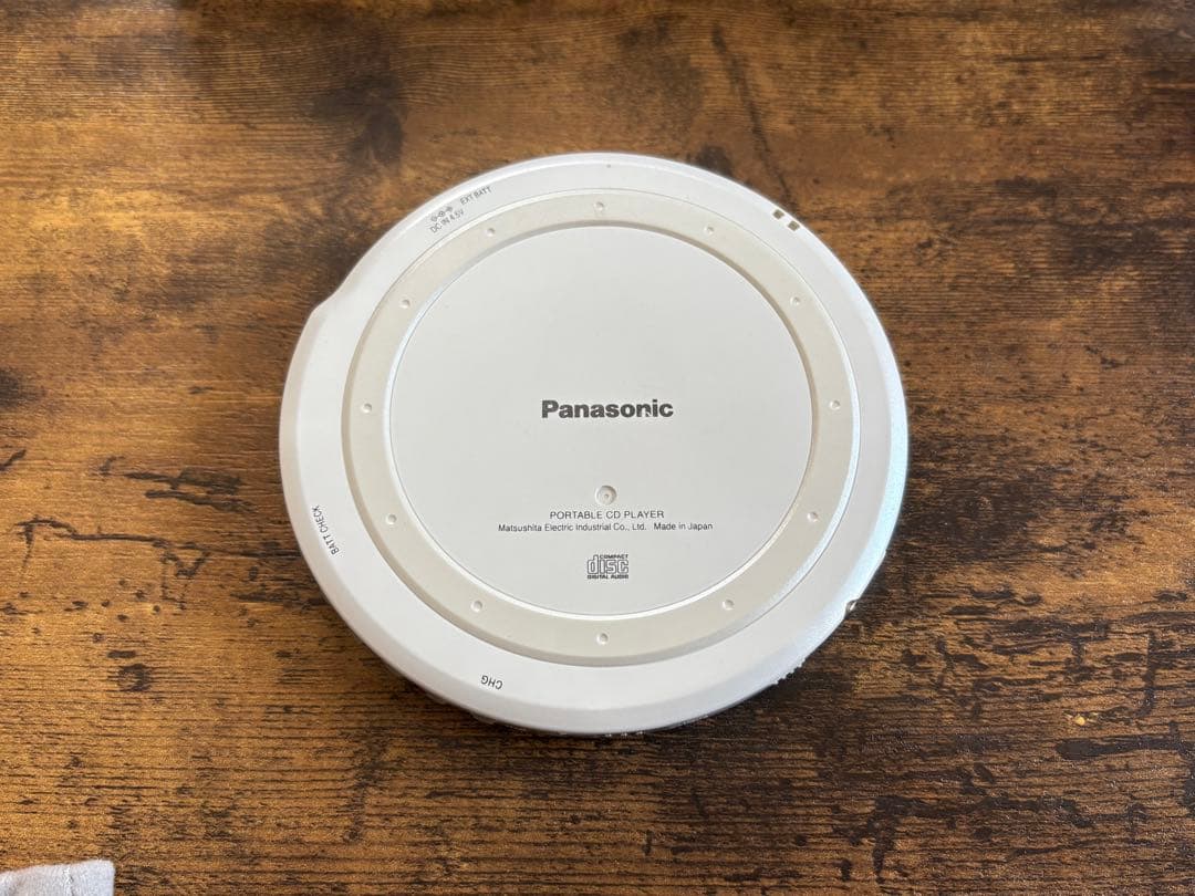 Panasonic SL-CT710-W /ポータブルCDプレーヤー