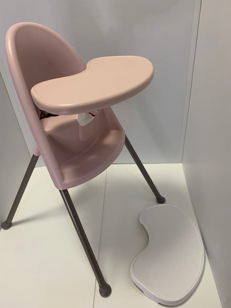 安全ベルト付きBABYBJÖRN（ベビービョルン） ハイチェア ピンク