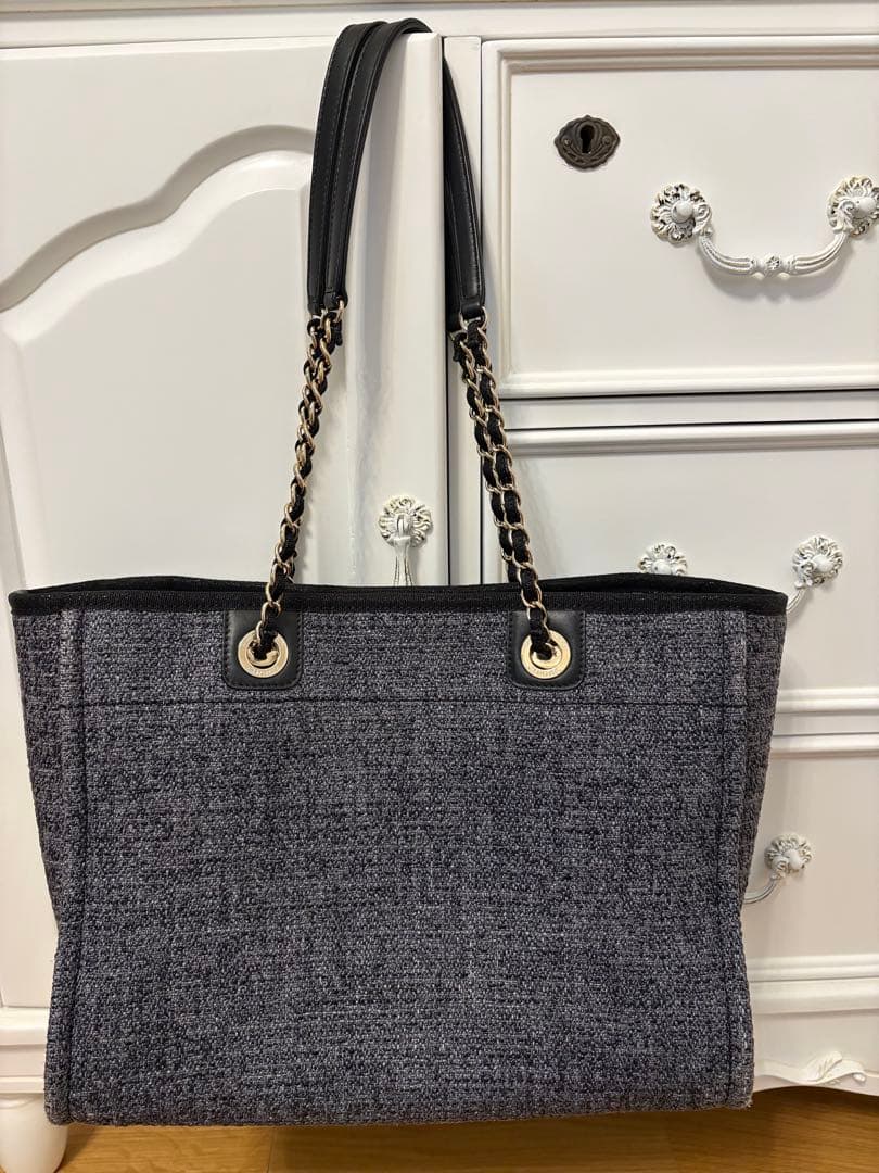 CHANEL 　美品⭐︎ドゥーヴィル　ショッピングバッグ　グレーツイード