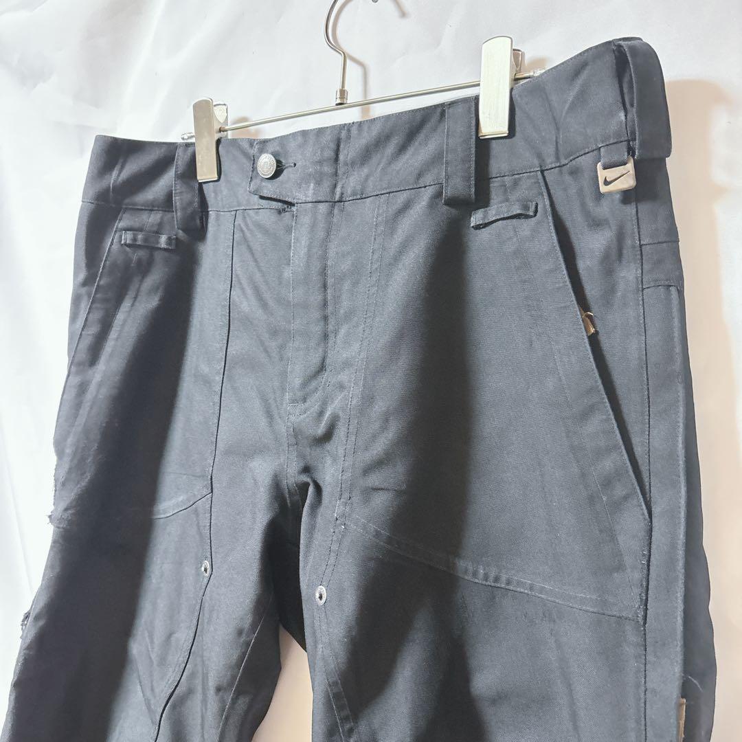 Nike SB スノーボードパンツ スノーボードウェア 黒 通気性 防水性