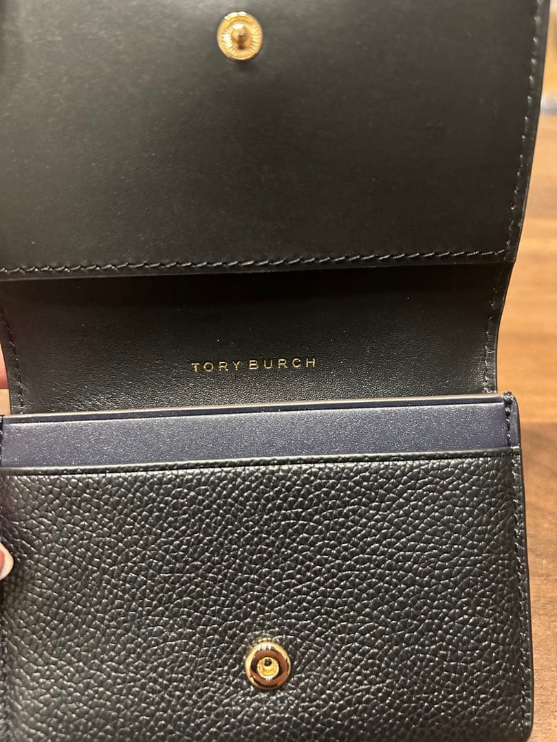 Tory Burch ブラック レザー 名刺入れ値段交渉